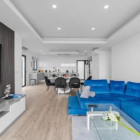 Ribeiro Modern Luxury Panoramic Ocean View *