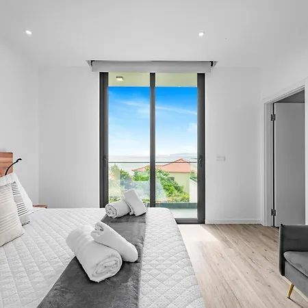 Villa Ribeiro Modern Luxury Panoramic Ocean View