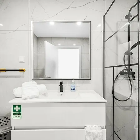 Ribeiro Modern Luxury Panoramic Ocean View *