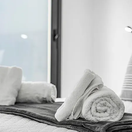 Villa Ribeiro Modern Luxury Panoramic Ocean View Gaula