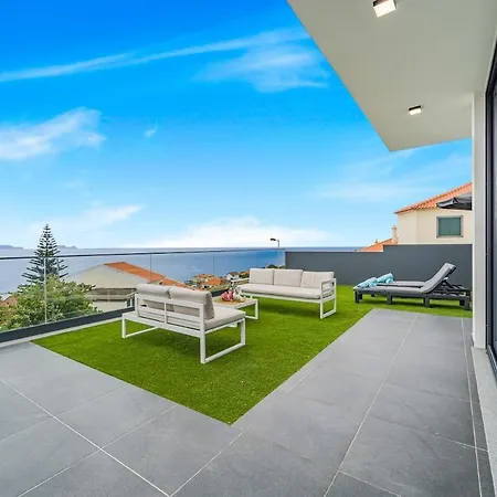 Villa Ribeiro Modern Luxury Panoramic Ocean View Gaula