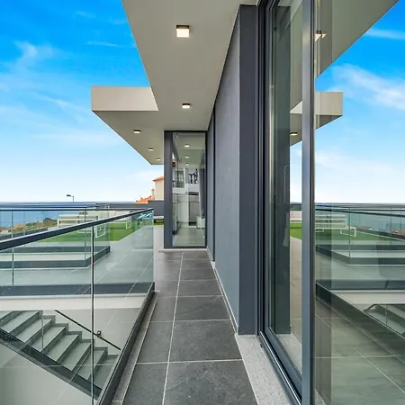 Ribeiro Modern Luxury Panoramic Ocean View Villa